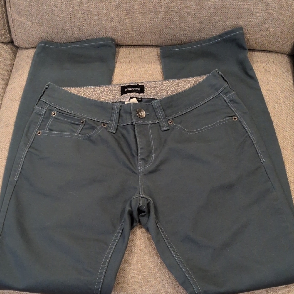 Marmot Women's Blue Jean Style Slim Straight Pants Size 6